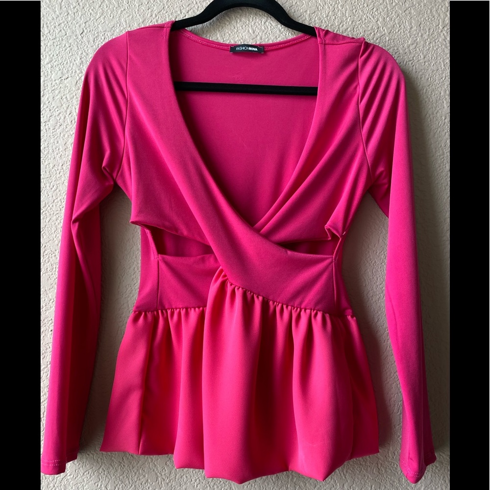 Hot Pink Fashion Nova blouse